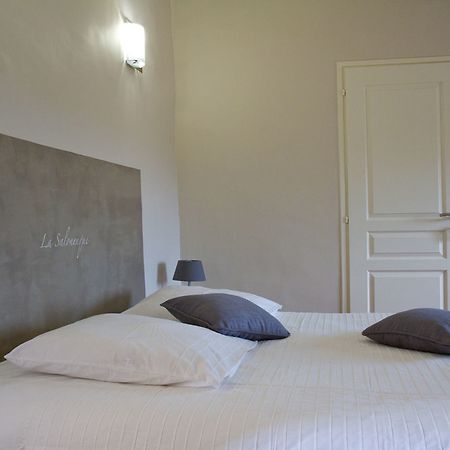 Domaine De La Pomme Hotel Trets Exterior photo