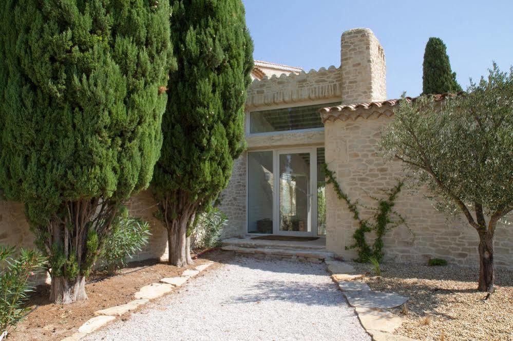 Domaine De La Pomme Hotel Trets Exterior photo